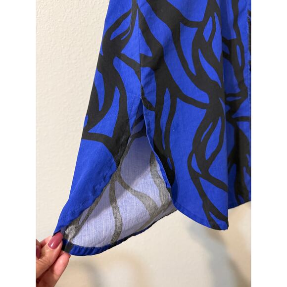 Abstract Print Button Down Tunic Women M Top Flip Cuff Long Sleeve Dressy Blouse - Picture 6 of 9